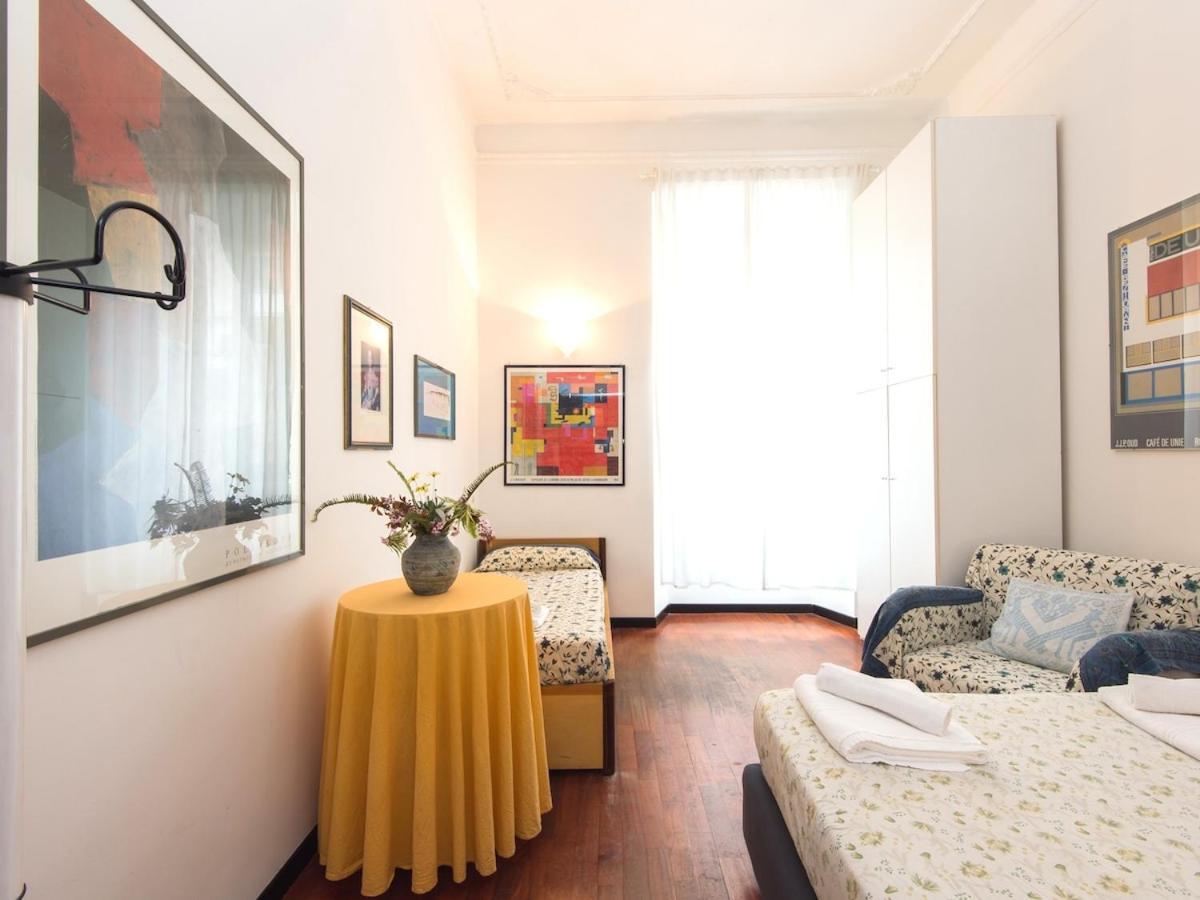 Silenzioso, Grande, Comodo A Trastevere Appartamento